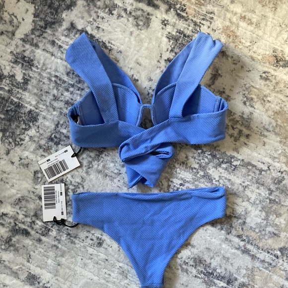 NWT Arabella London Bardot Bikini - Picture 4 of 9